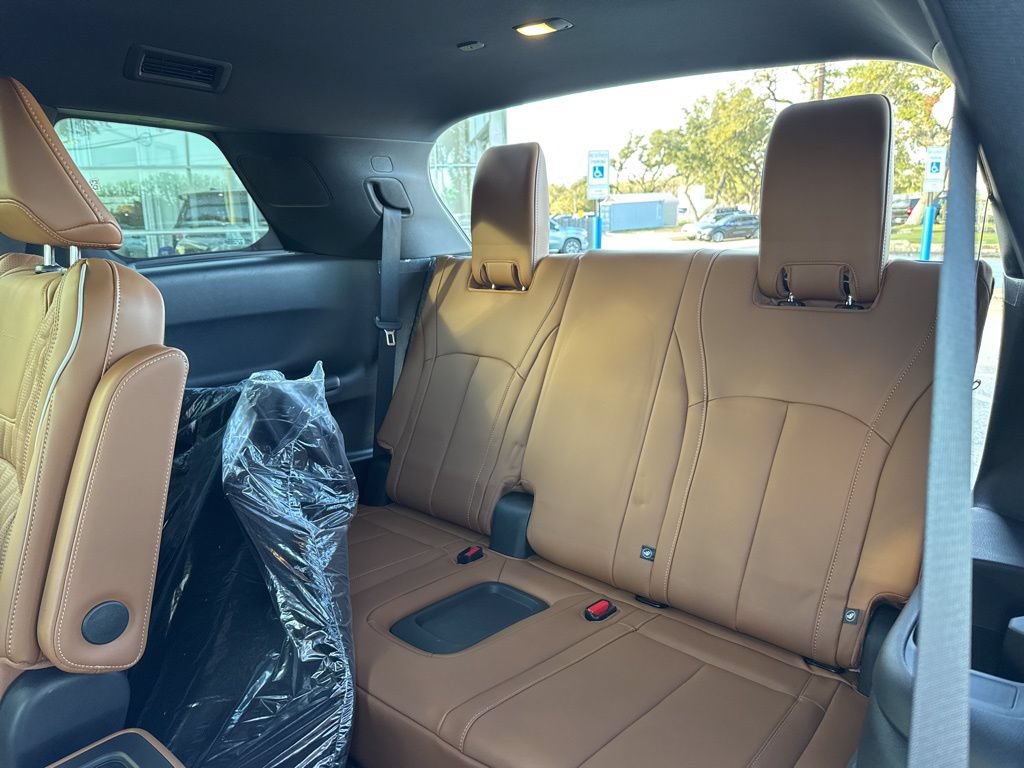 Used 2026 INFINITI QX60 Autograph w/ Dark Cargo Package AWD/4WD image 35