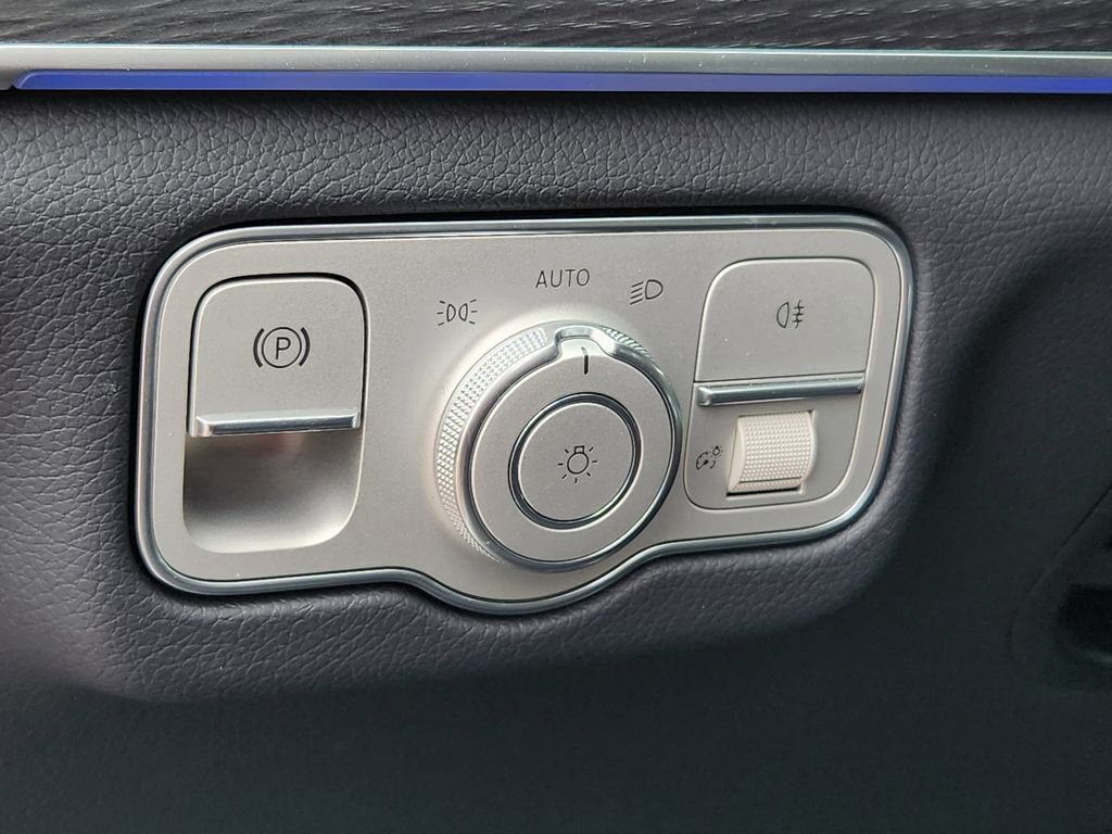 Used 2026 Mercedes-Benz GLS 450 GLS 450 image 21