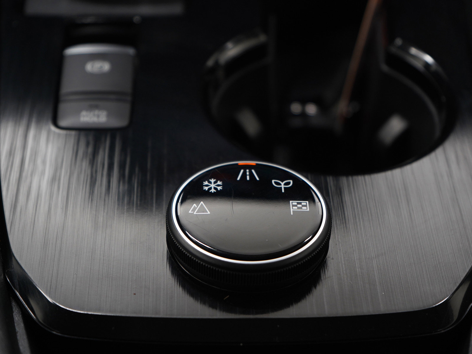 Used 2025 Nissan Rogue SV image 21