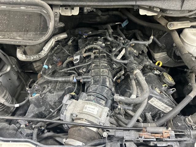 Used 2023 Ford Transit 150 Low Roof AWD image 24