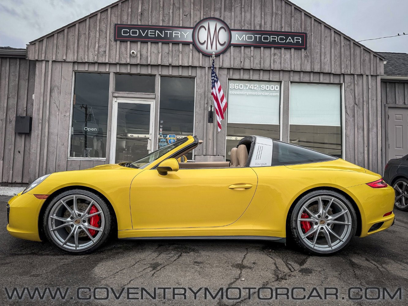 Used 2017 Porsche 911 Targa 4S image 1