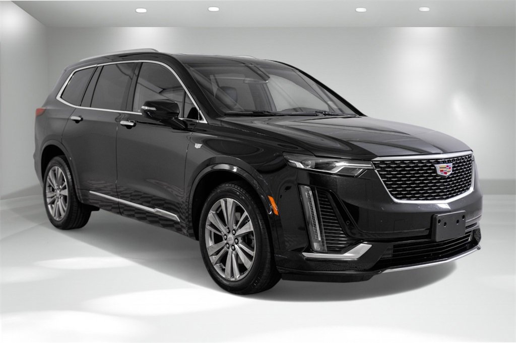 Used 2024 Cadillac XT6 Premium Luxury image 8