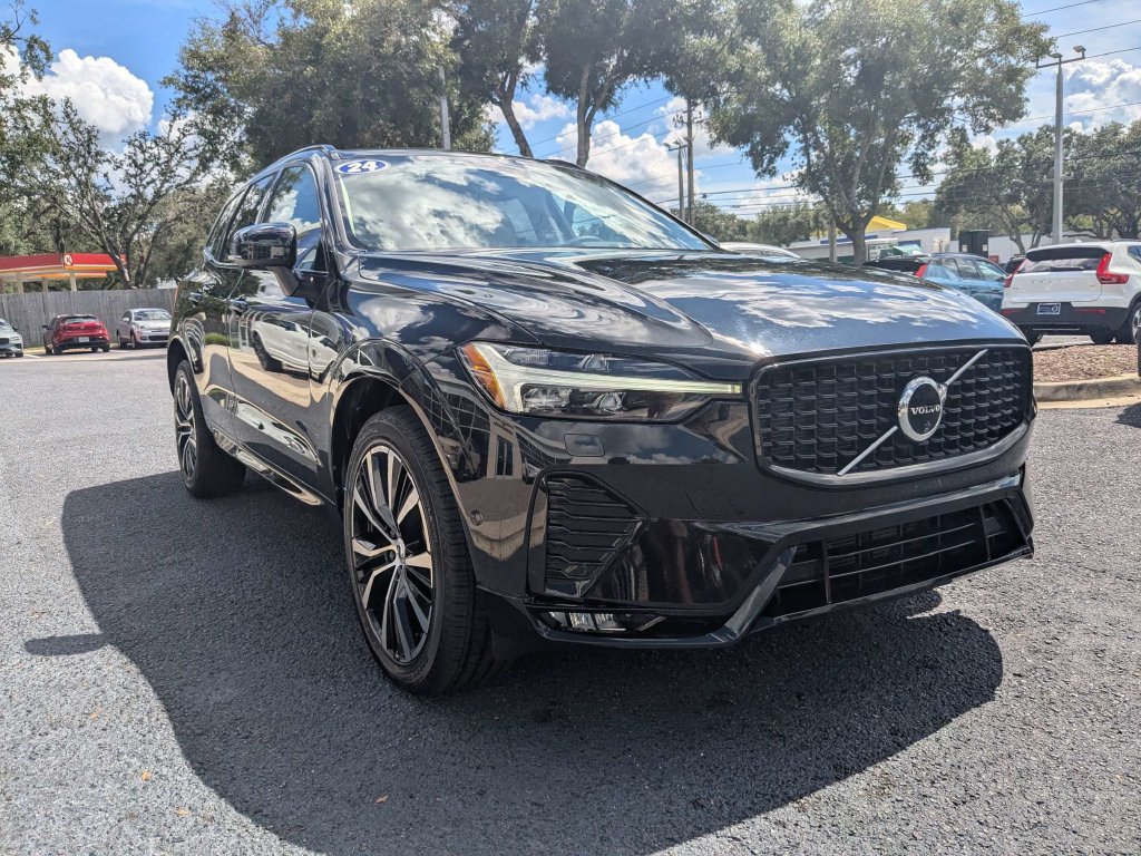 Certified 2024 Volvo XC60 B5 Plus w/ Protection Package Premier AWD/4WD image 8