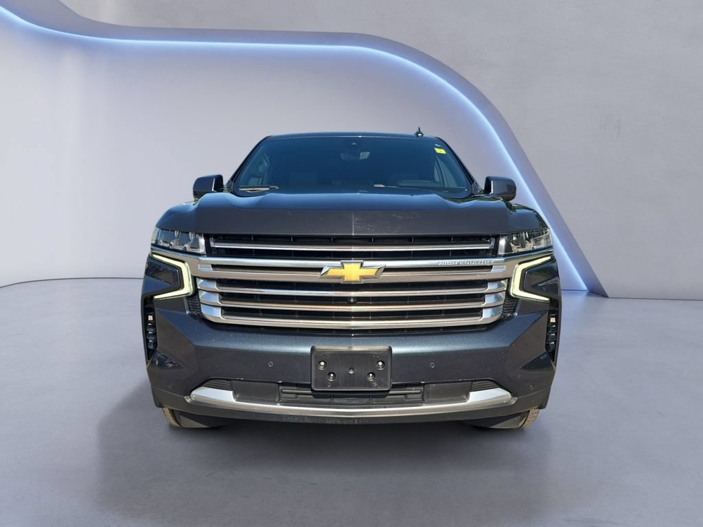 Used 2021 Chevrolet Suburban High Country w/ Premium Package AWD/4WD image 9