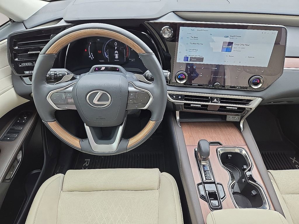 Used 2023 Lexus RX 350 FWD w/ Accessory Package (K3) image 18