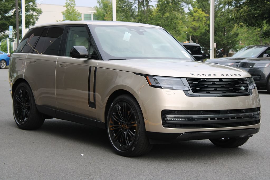New 2026 Land Rover Range Rover SE AWD/4WD image 2