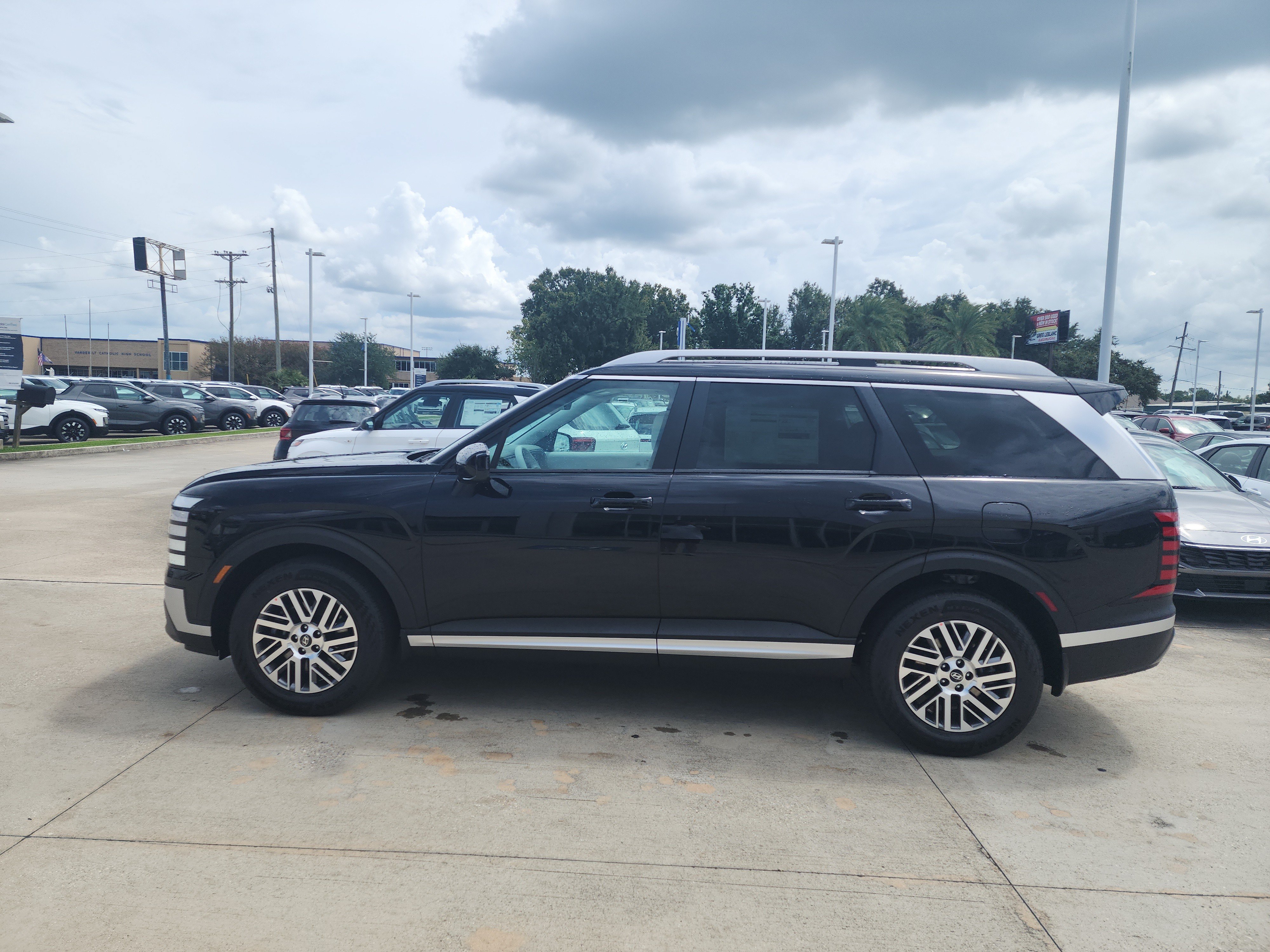 New 2027 Hyundai Palisade SEL FWD image 4