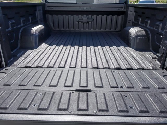 New 2026 Chevrolet Silverado 1500 ZR2 image 8