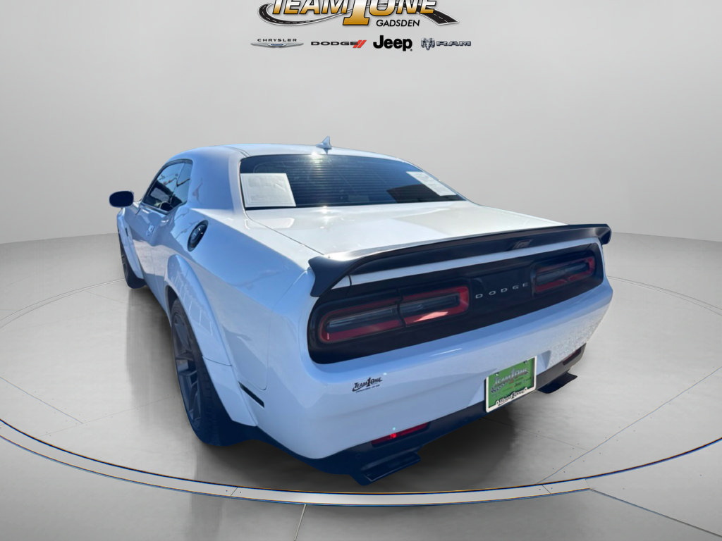 Used 2022 Dodge Challenger SRT Hellcat RWD image 5