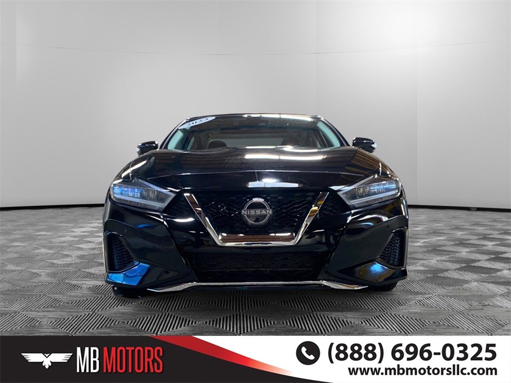 Used 2023 Nissan Maxima SL image 10