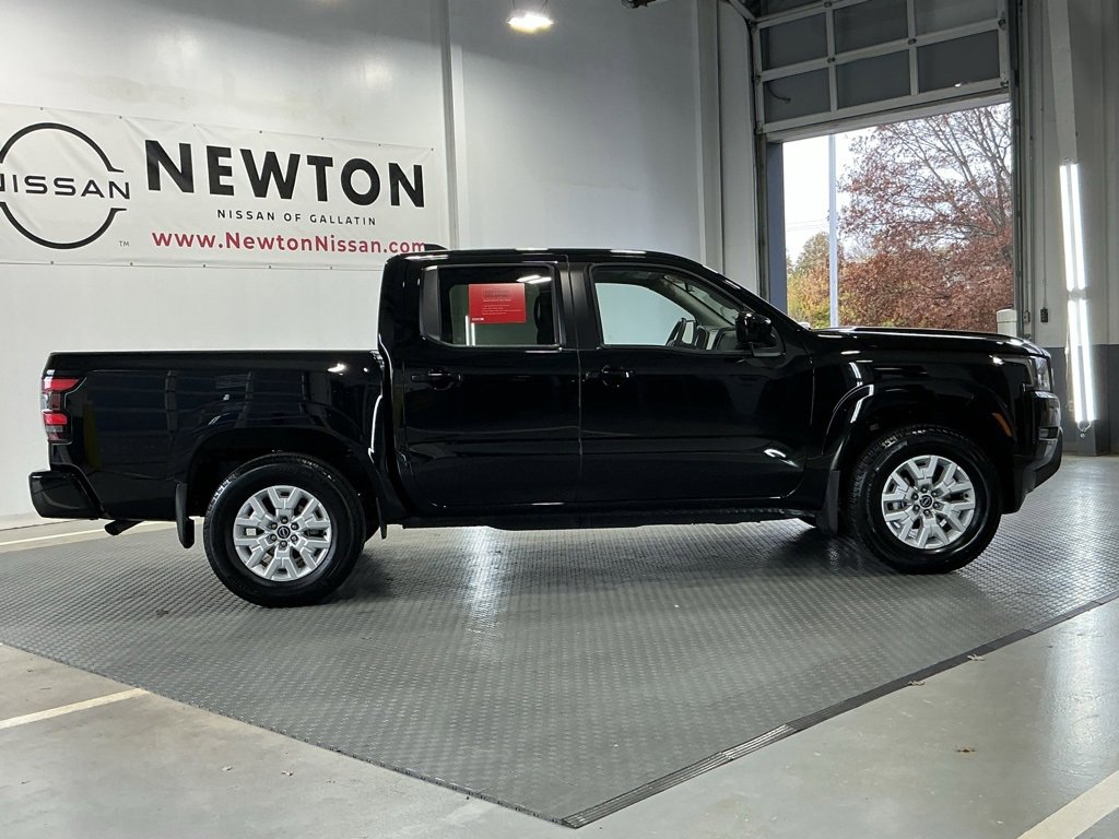 Used 2022 Nissan Frontier SV image 34