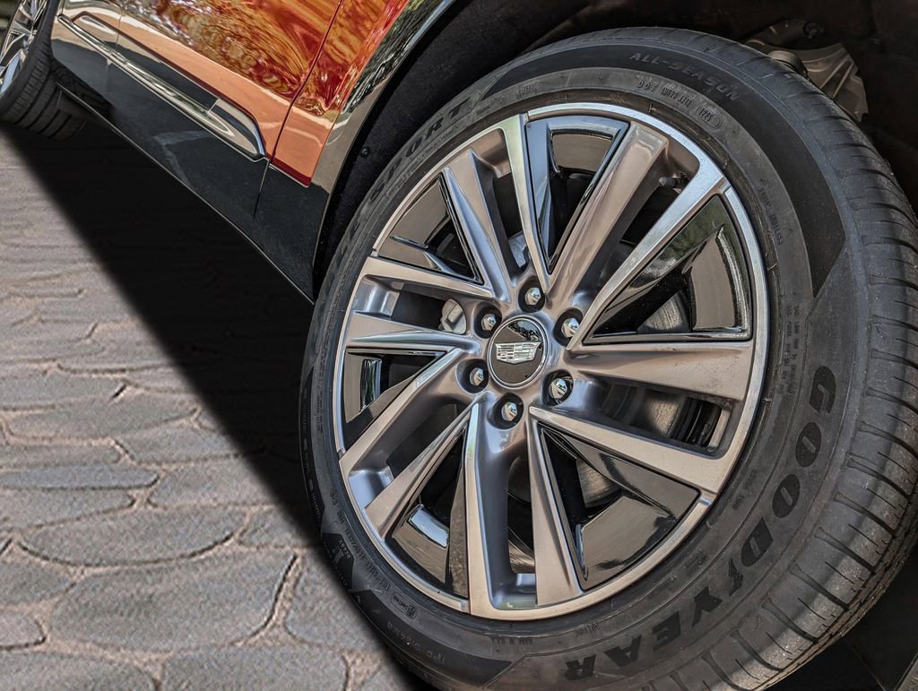 New 2026 Cadillac Vistiq Sport AWD/4WD image 7