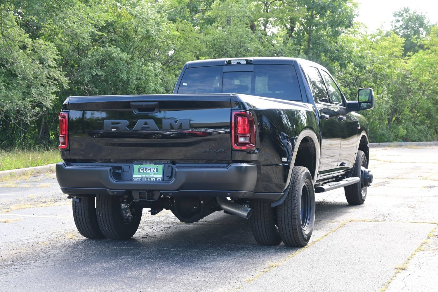New 2027 RAM 3500 Tradesman AWD/4WD image 17