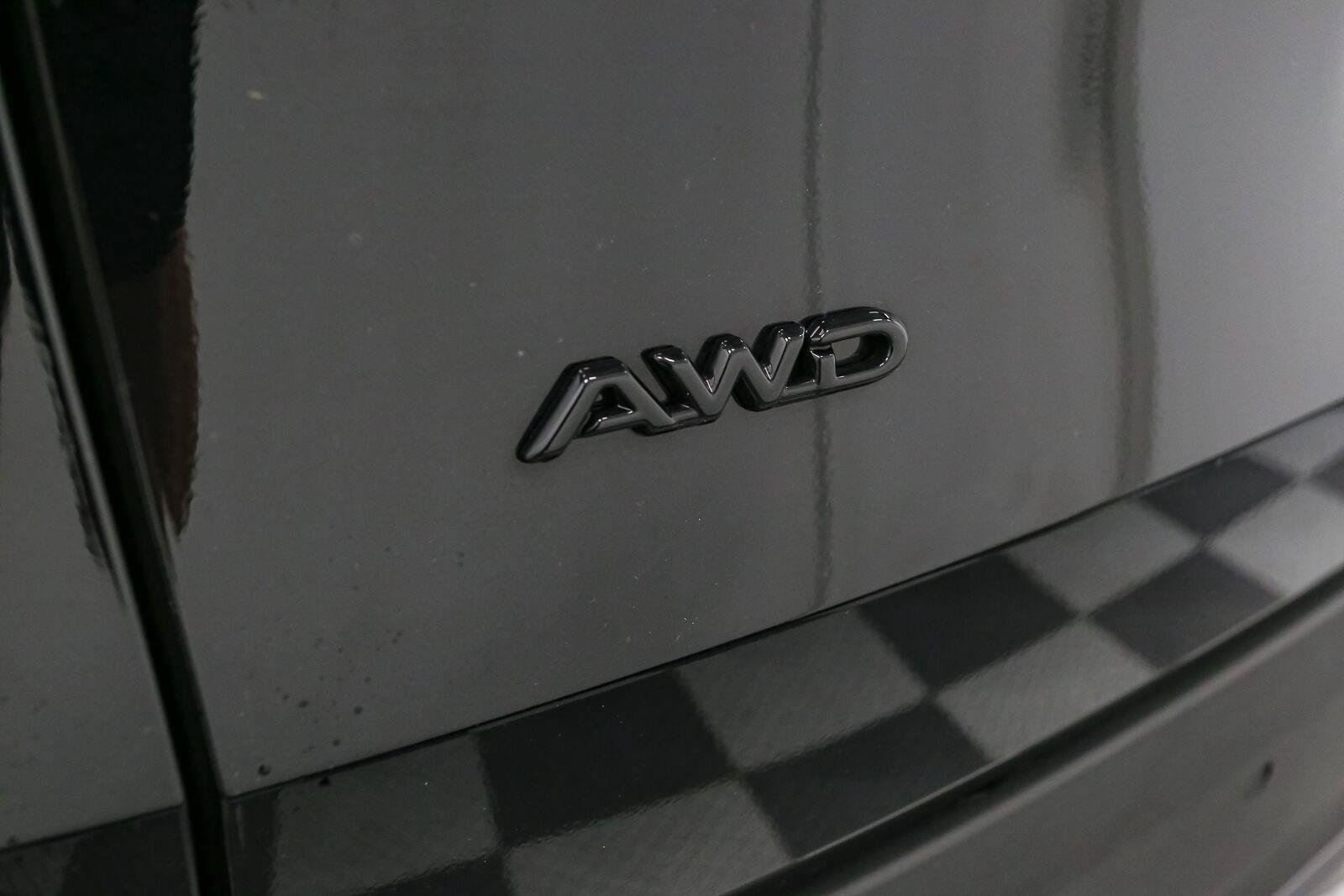 Certified 2024 Toyota Grand Highlander AWD image 11