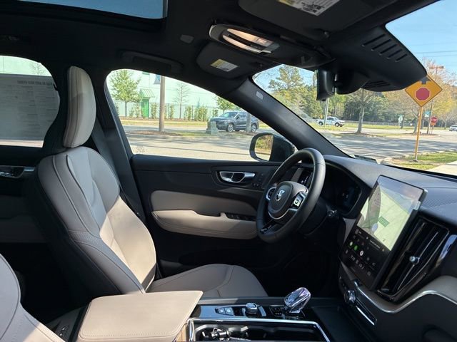 New 2026 Volvo XC60 B5 Plus w/ Protection Package Premier AWD/4WD image 24