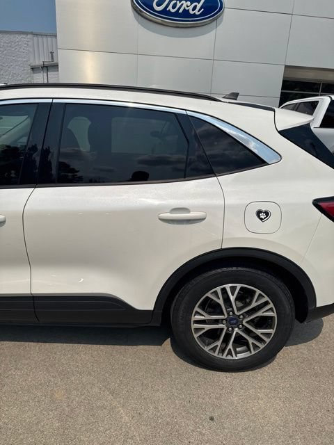 Used 2020 Ford Escape SEL FWD image 13