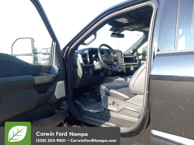 New 2026 Ford F450 Platinum w/ FX4 Off-Road Package image 9