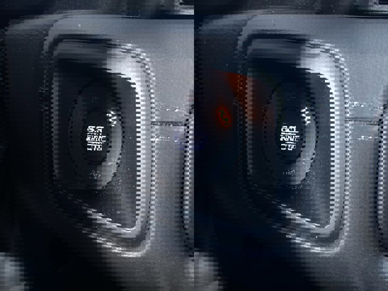 Used 2024 Jeep Wrangler High Altitude image 9