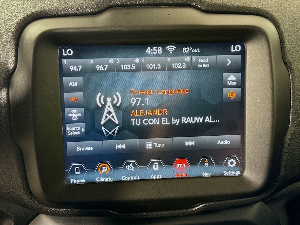 Used 2021 Jeep Renegade Trailhawk w/ Sun & Sound Group AWD/4WD image 15