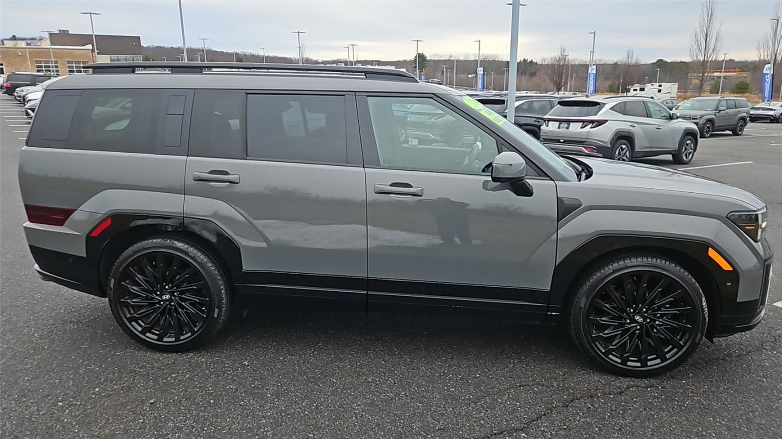 Used 2024 Hyundai Santa Fe Calligraphy image 8