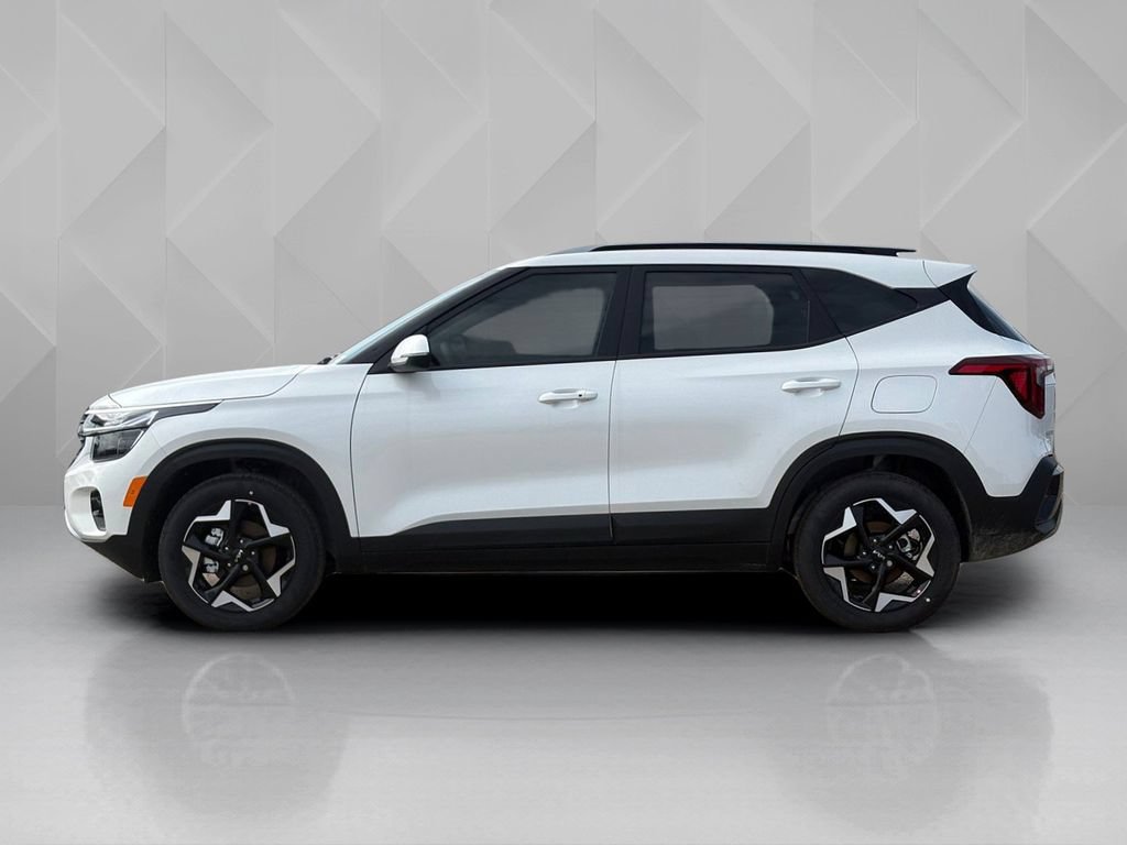 New 2026 Kia Seltos S FWD image 8