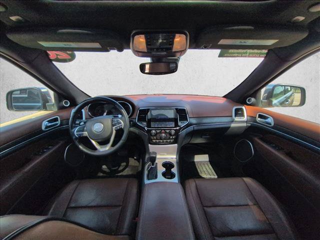 Used 2020 Jeep Grand Cherokee Summit AWD/4WD image 16