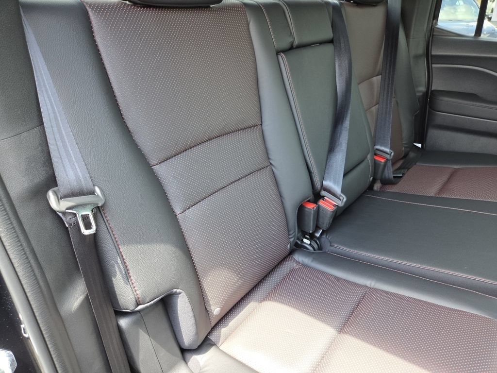 New 2026 Honda Ridgeline Black Edition image 30