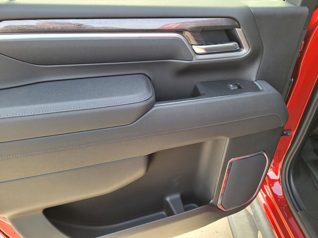 New 2026 Chevrolet Silverado 2500 LTZ w/ Trail Boss Package image 8