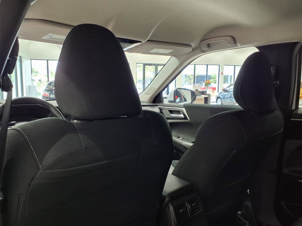 New 2025 Mitsubishi Outlander ES image 10