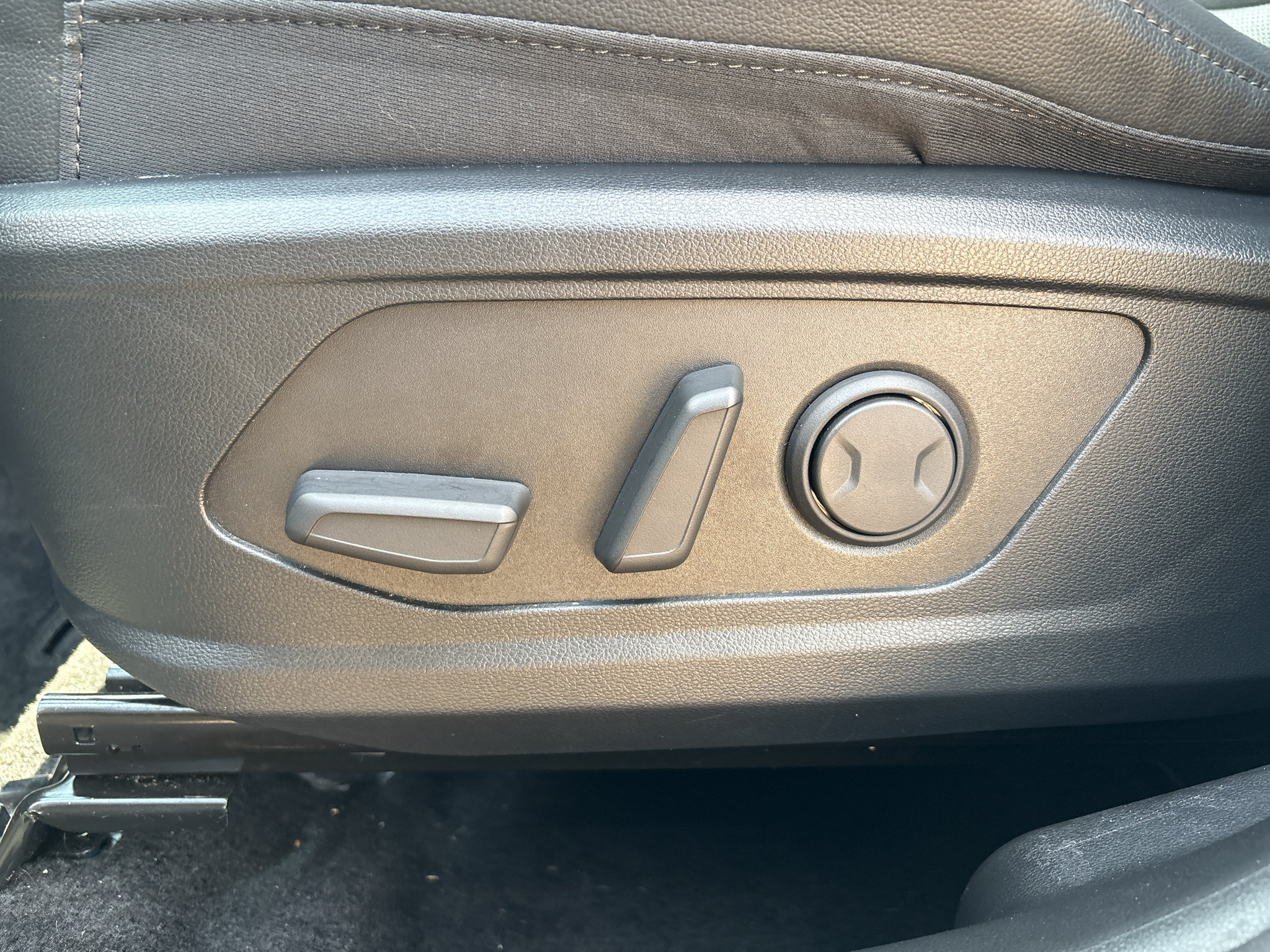 Certified 2026 Hyundai Santa Cruz SEL FWD image 11