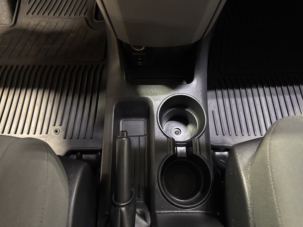 Used 2019 Nissan NV200 S image 20