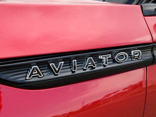 New 2025 Lincoln Aviator Black Label w/ Jet Appearance Package image 16