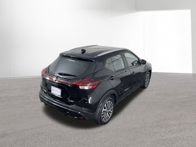 Used 2023 Nissan Kicks SV image 38