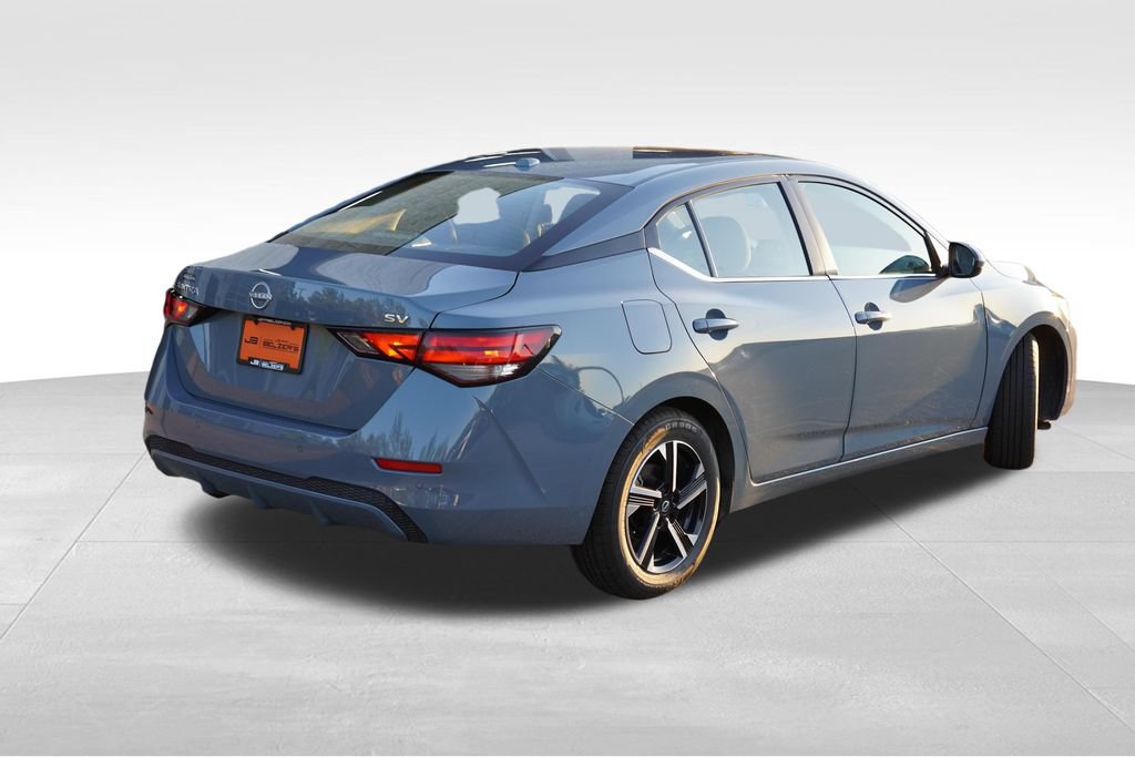 Used 2024 Nissan Sentra SV FWD image 5