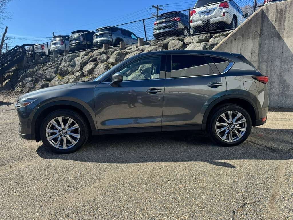 Used 2019 MAZDA CX-5 Grand Touring image 2