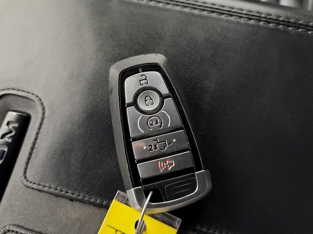 Used 2023 Ford F150 Platinum image 36