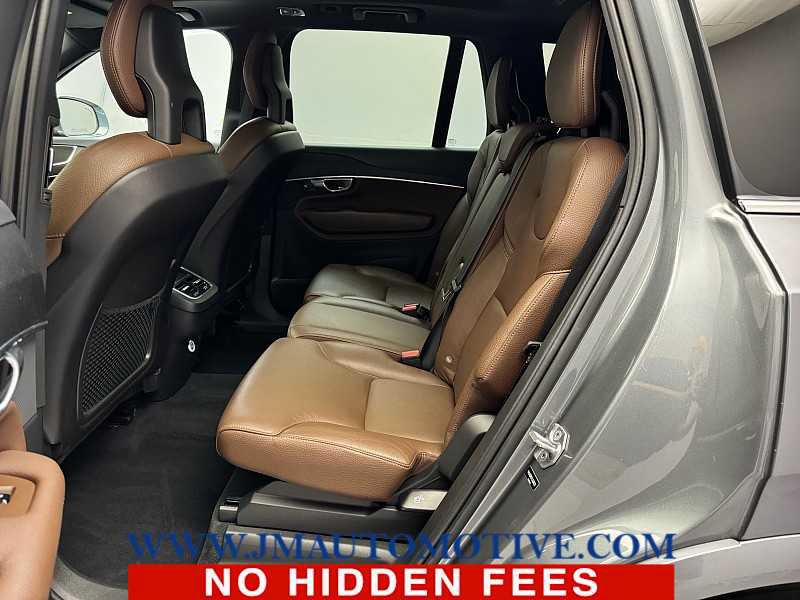 Used 2020 Volvo XC90 T6 Momentum AWD/4WD image 15