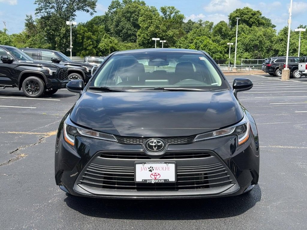 Certified 2023 Toyota Corolla LE w/ Carpet Mat Package (TMS) FWD image 11