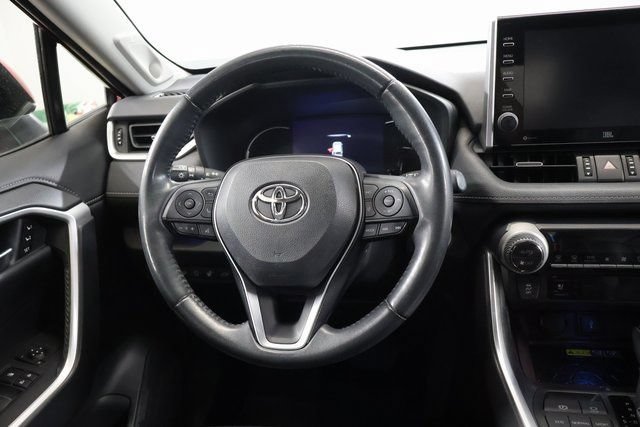 Used 2022 Toyota RAV4 Limited AWD/4WD image 17