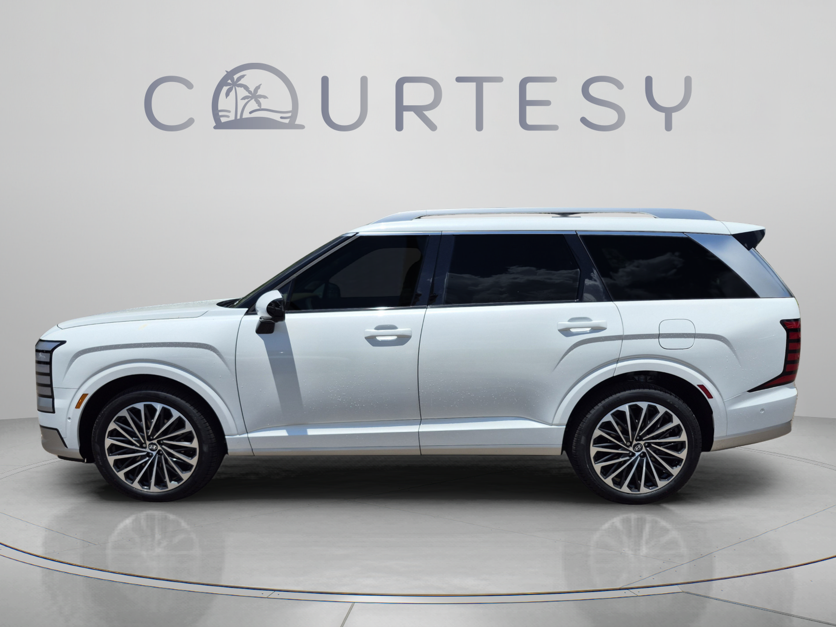 New 2027 Hyundai Palisade Calligraphy FWD image 2