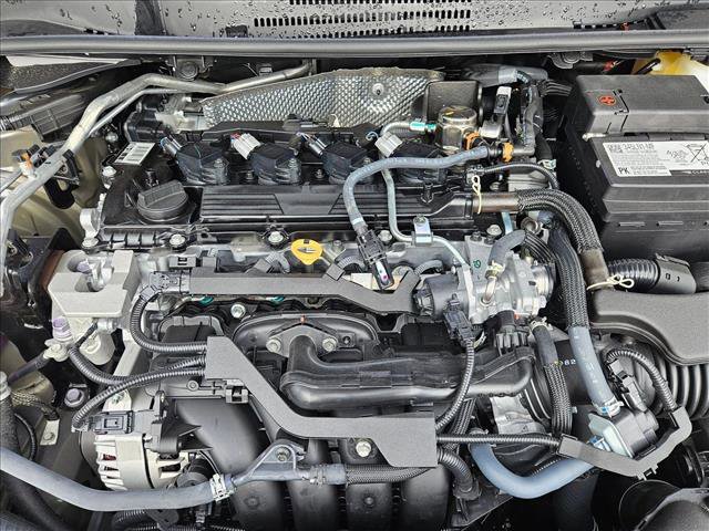 Used 2025 Toyota Corolla LE image 16