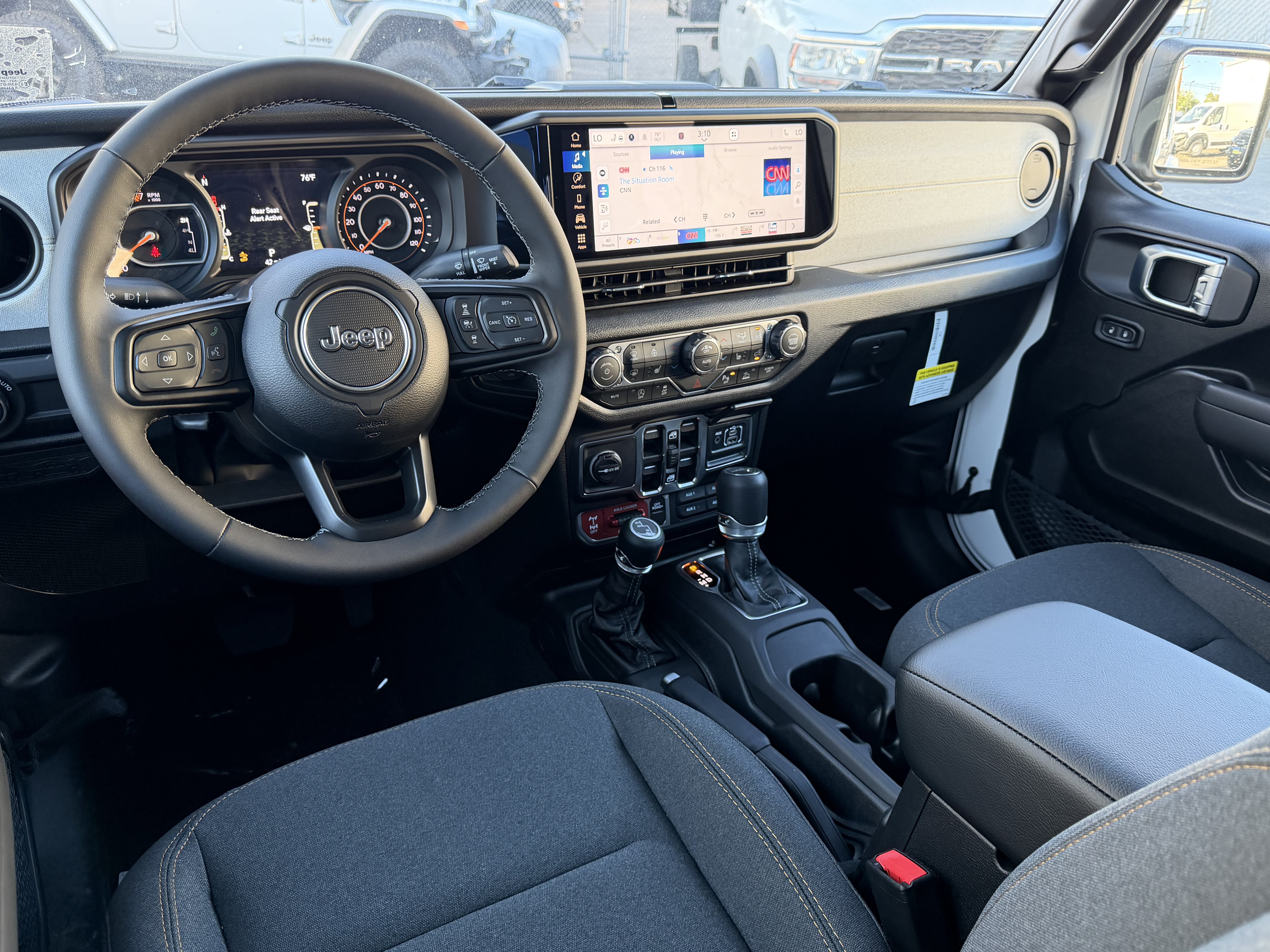 New 2026 Jeep Gladiator Sport AWD/4WD image 31
