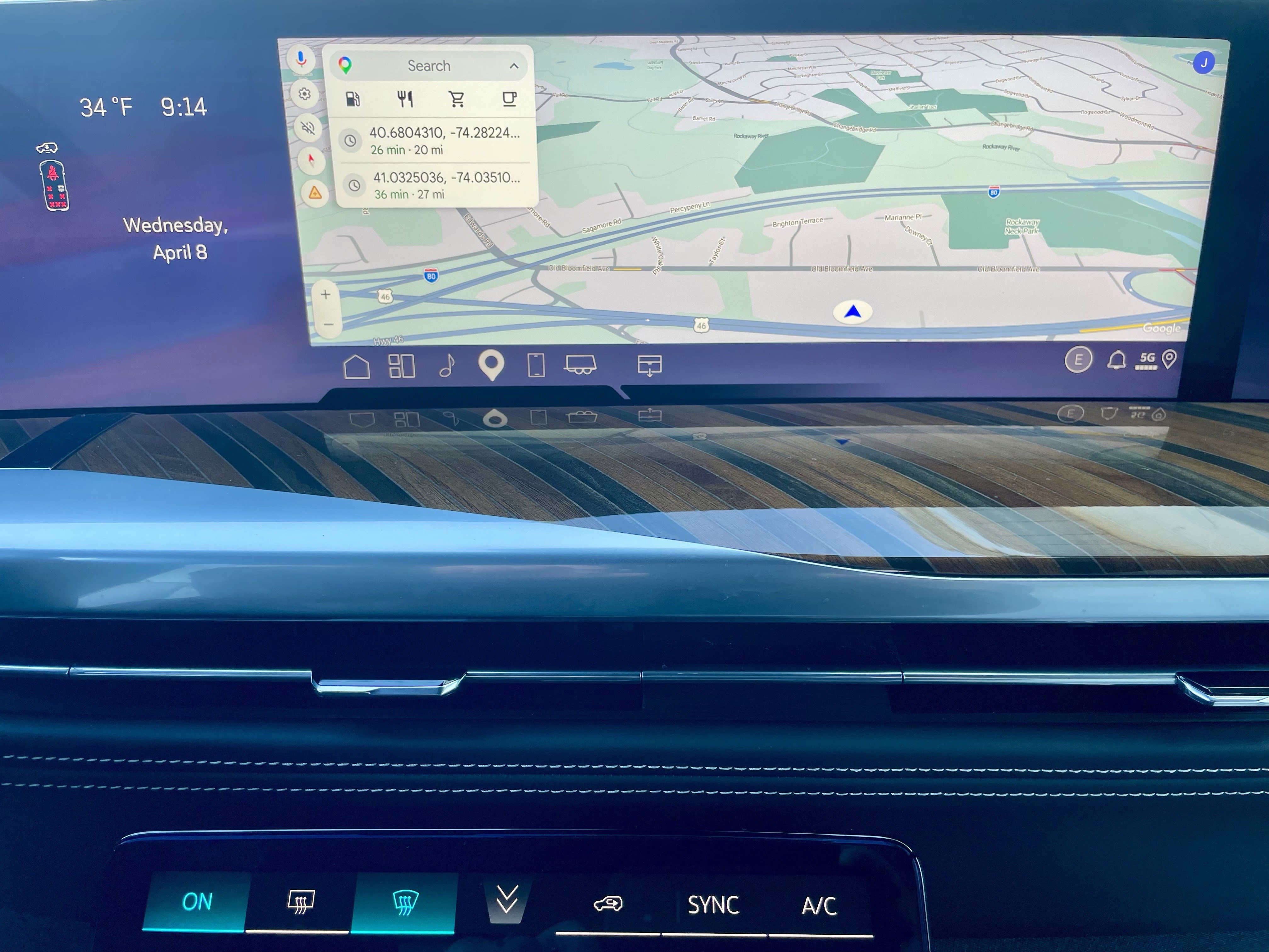 Used 2025 Cadillac Escalade Sport Platinum w/ LPO, ONYX Package image 27