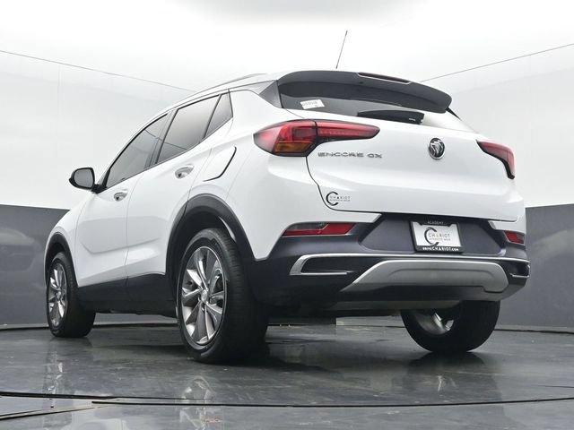 Used 2021 Buick Encore GX Essence w/ Experience Buick Package FWD image 47
