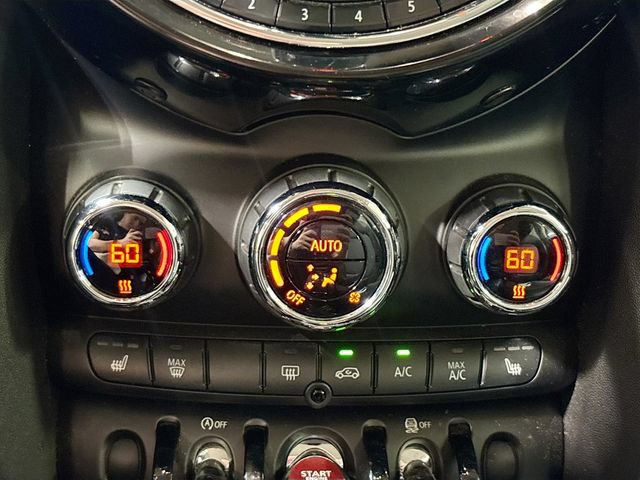 Used 2018 MINI Cooper 2-Door Hardtop FWD image 13