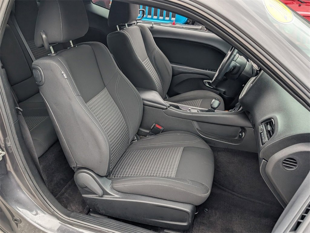 Used 2019 Dodge Challenger SXT w/ Blacktop Package image 16