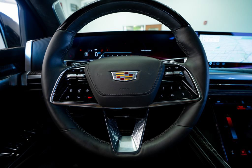 Used 2025 Cadillac Escalade V image 32