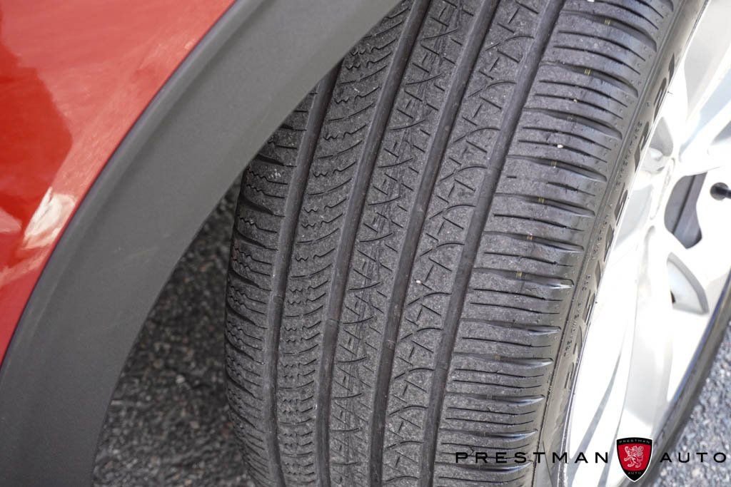 Used 2022 Ford Explorer Platinum w/ Equipment Group 601A image 14