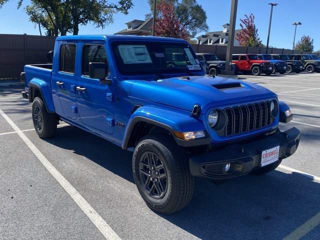 New 2025 Jeep Gladiator Sport image 2