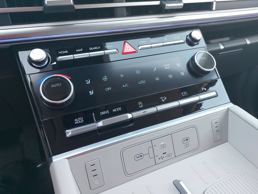 New 2026 Hyundai Santa Fe Limited FWD image 25